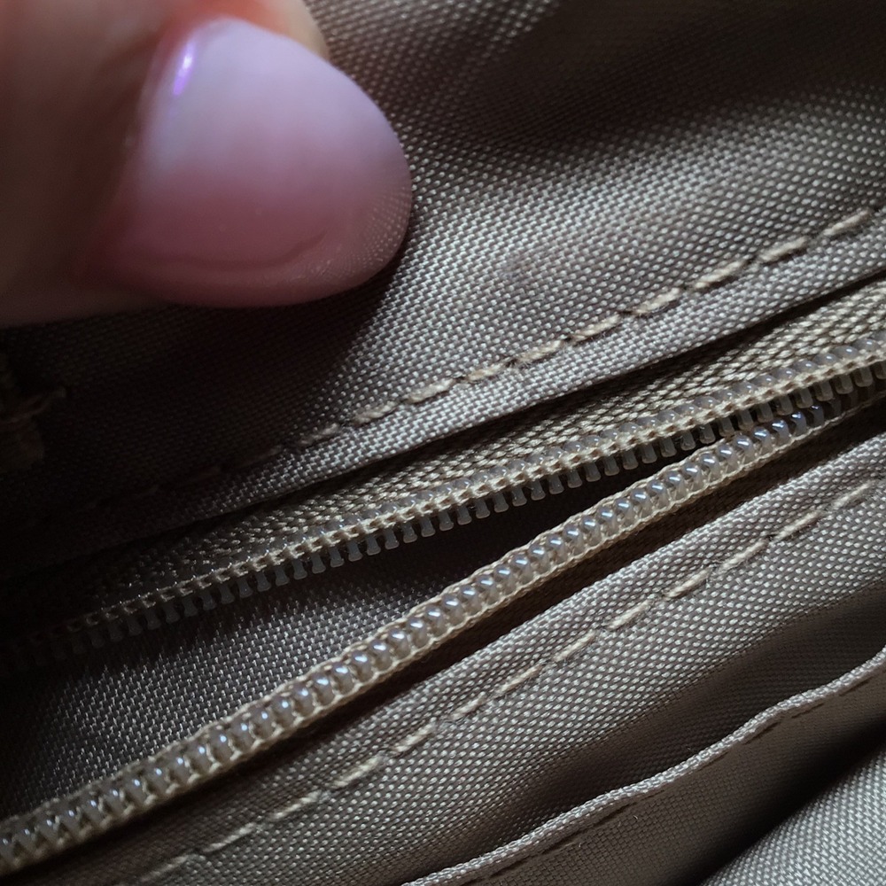 Black Baggalini Crossover with Zippers and Magnetic Closure Leopard Print - Picture 11 of 16